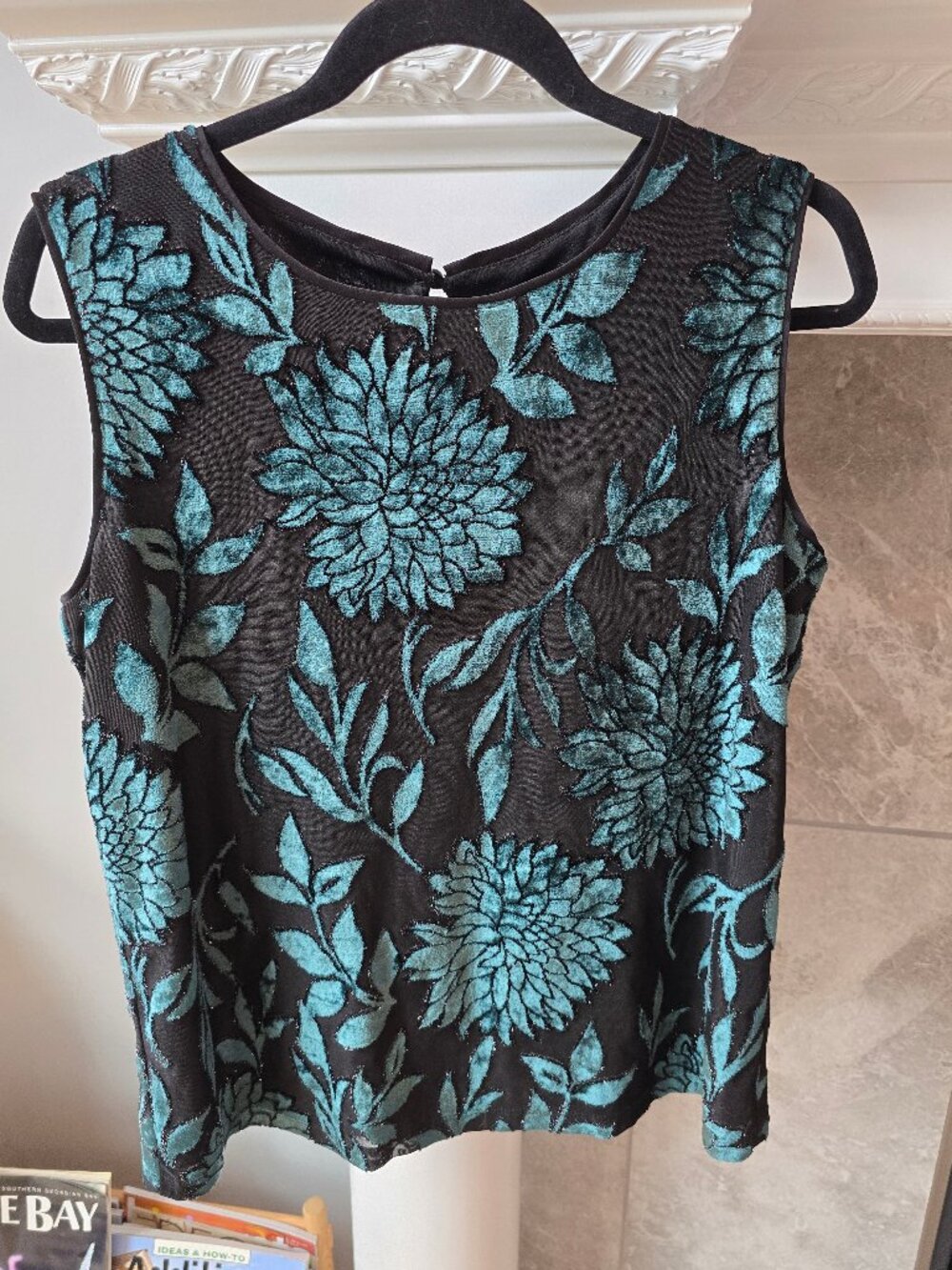 NWT Frank Lyman Montreal Metallic Teal Blue Floral Mesh Sleeveless Top - Size M
